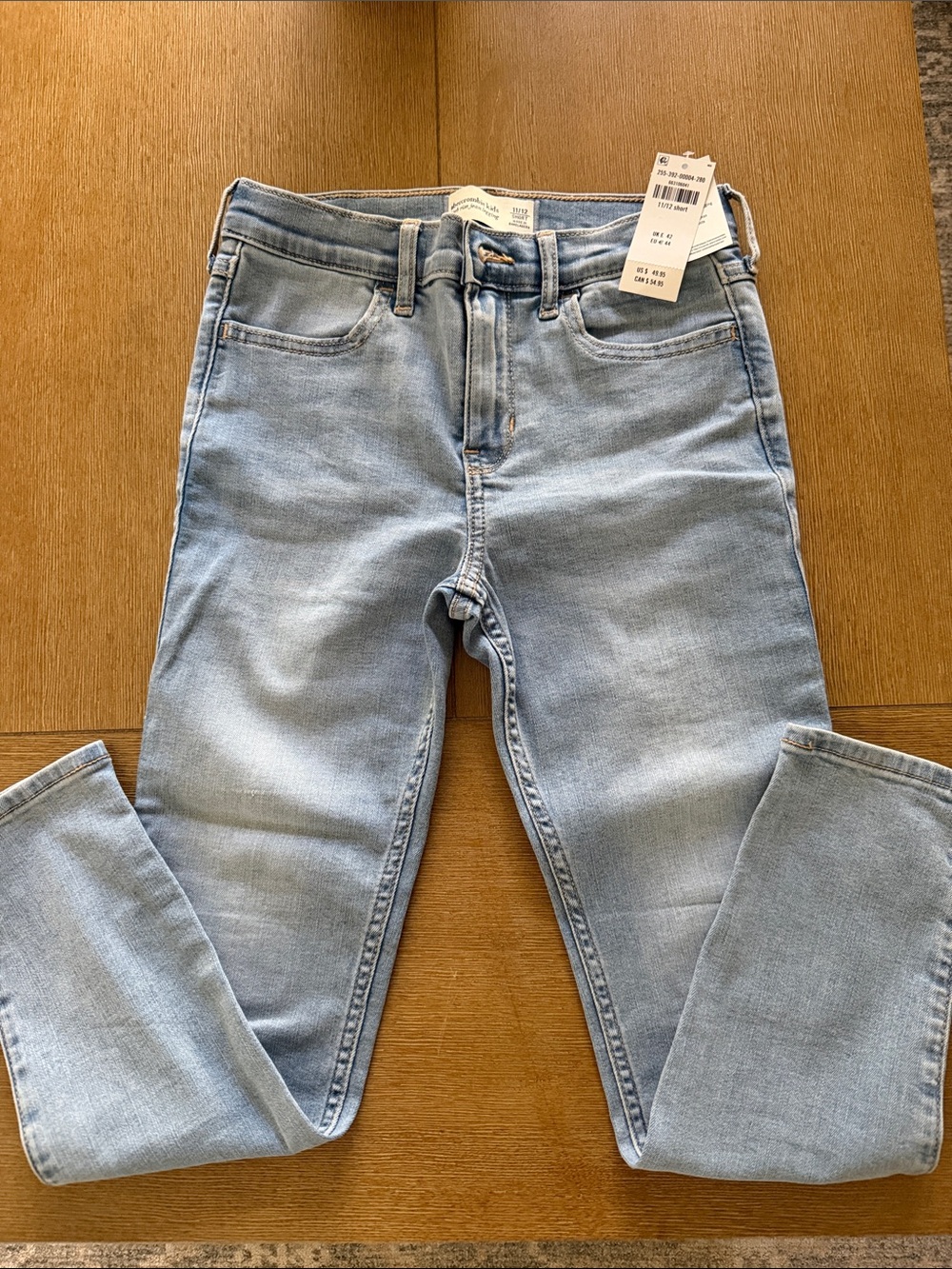 BNWT Girls Abercrombie Light Wash High-Rise Skinny Jeans